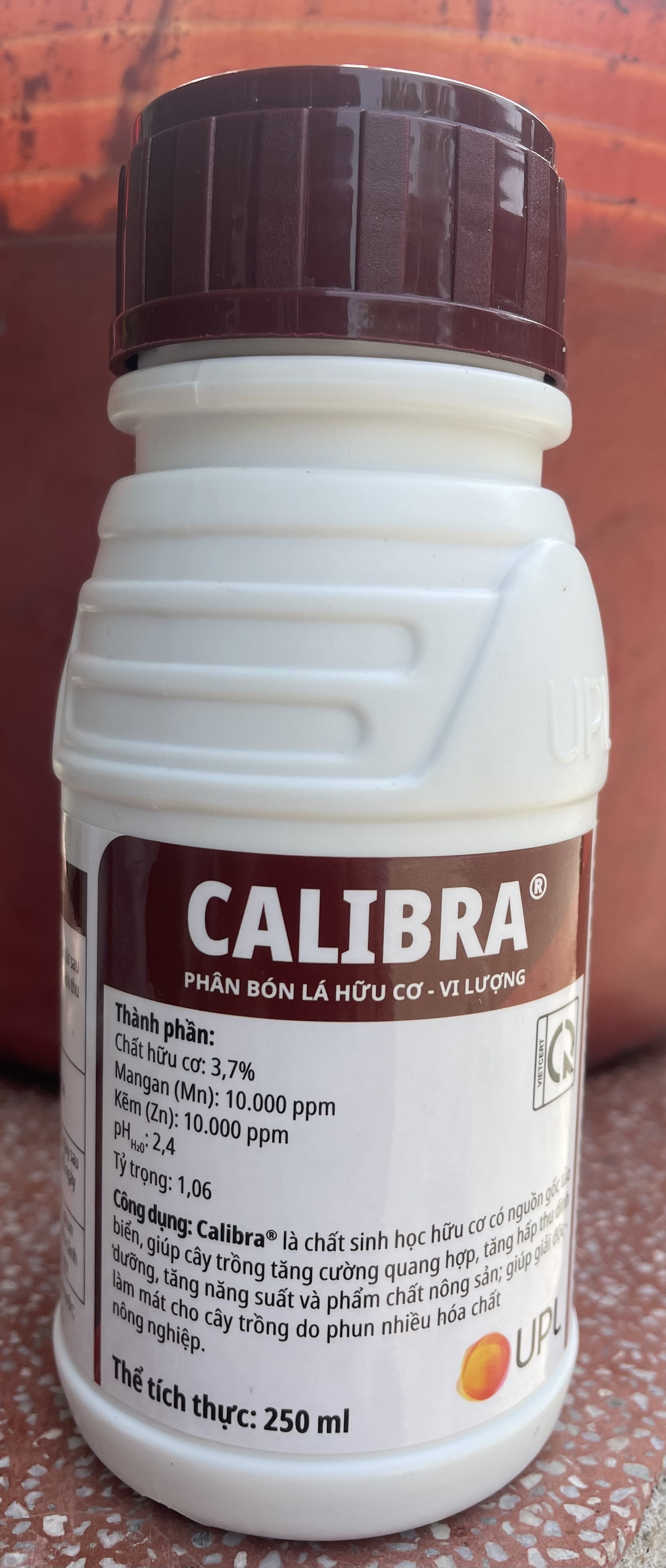 PHÂN BÓN LÁ CALIBRA (nhập khẩu từ pháp)0